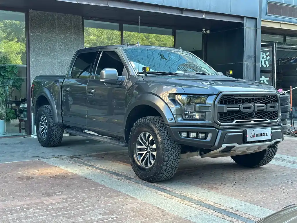 Ford F-150 Raptor — миниатюра 2