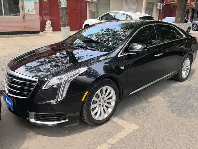 Cadillac XTS