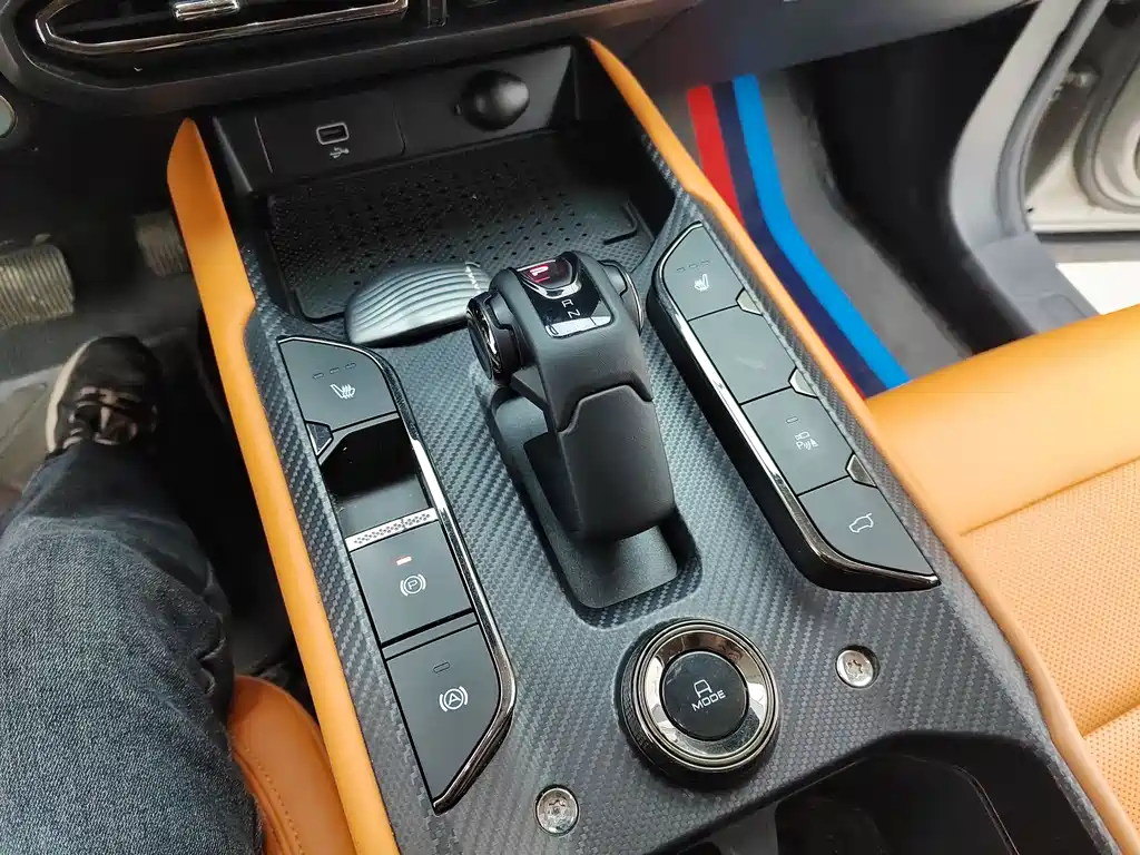 HAVAL SECOND GENERATION BIG DOG NEW ENERGY