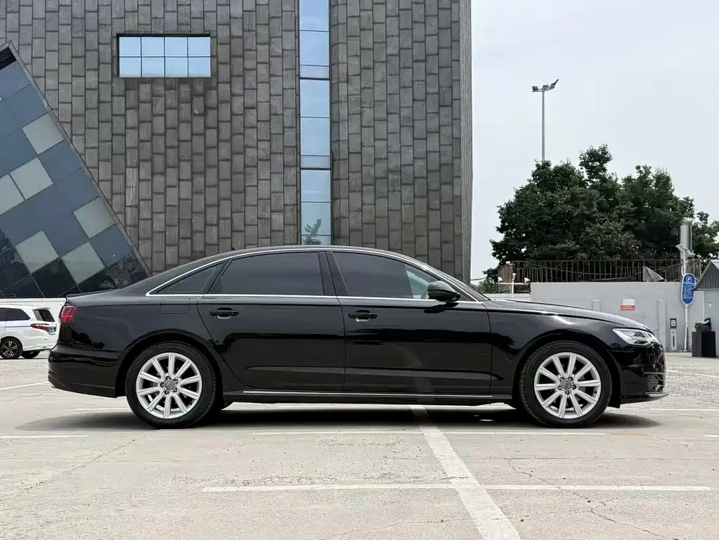 Audi A6L 2018 30 TFSI
