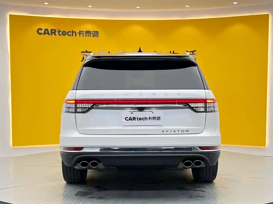 Lincoln Aviator — миниатюра 4