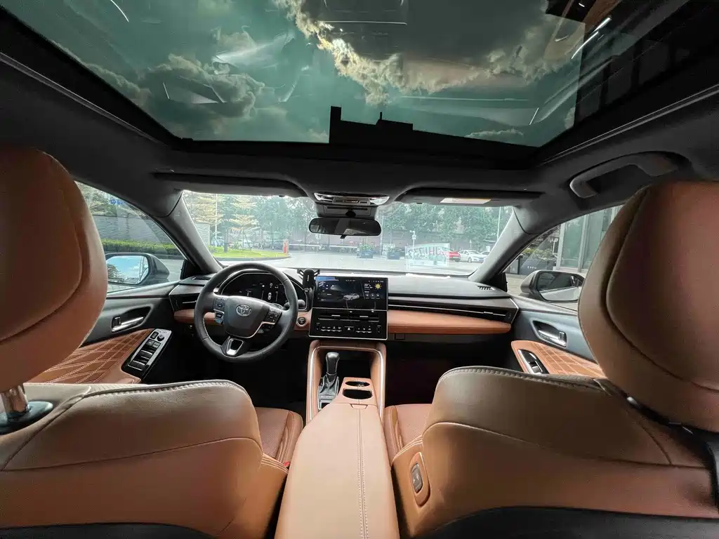 Toyota Avalon — миниатюра 13