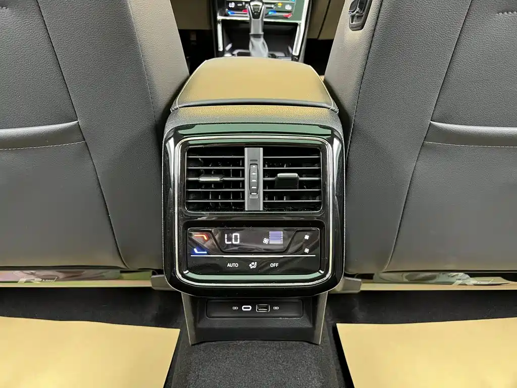 Volkswagen Passat — миниатюра 21