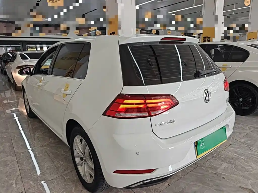Volkswagen Golf — миниатюра 5
