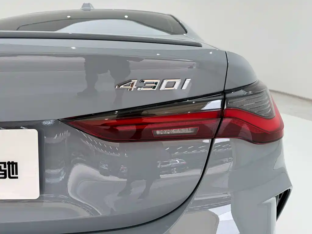 BMW 4 Series — миниатюра 10