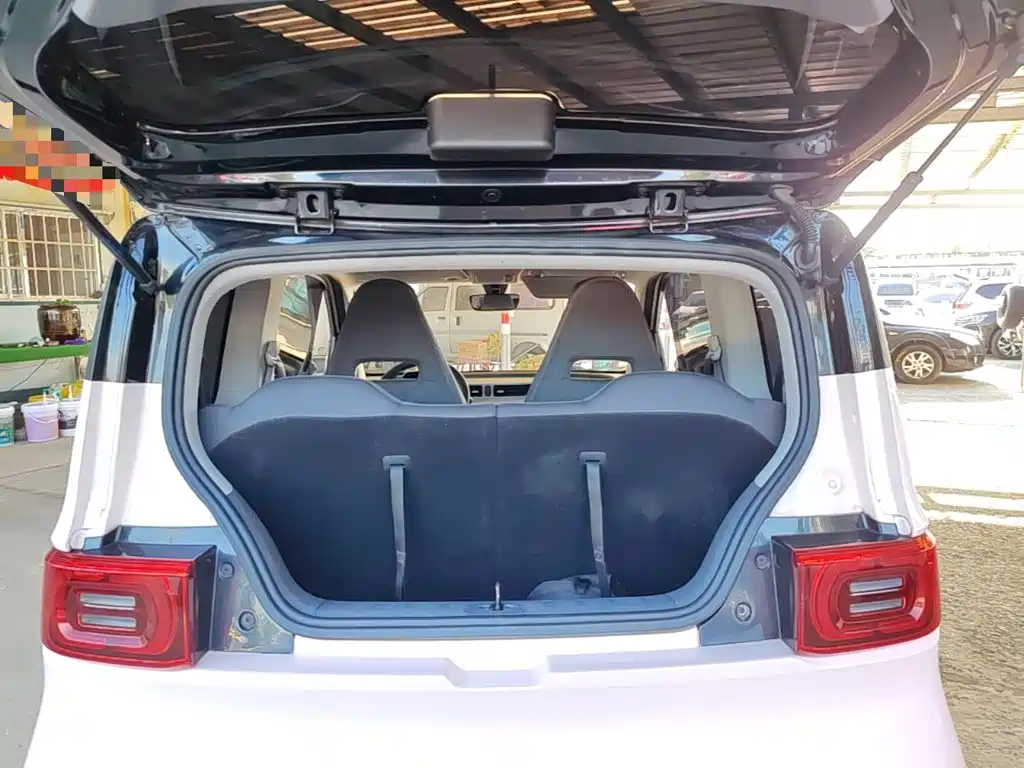 Wuling MINIEV — миниатюра 19