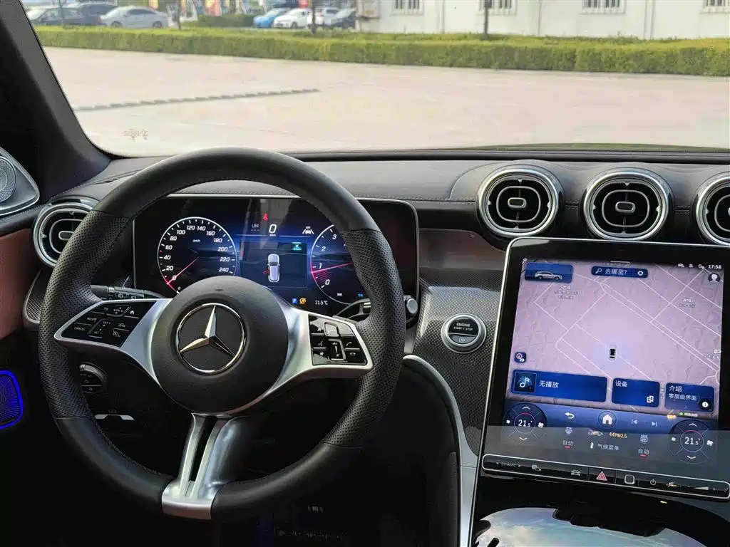 Mercedes-Benz GLC — миниатюра 7