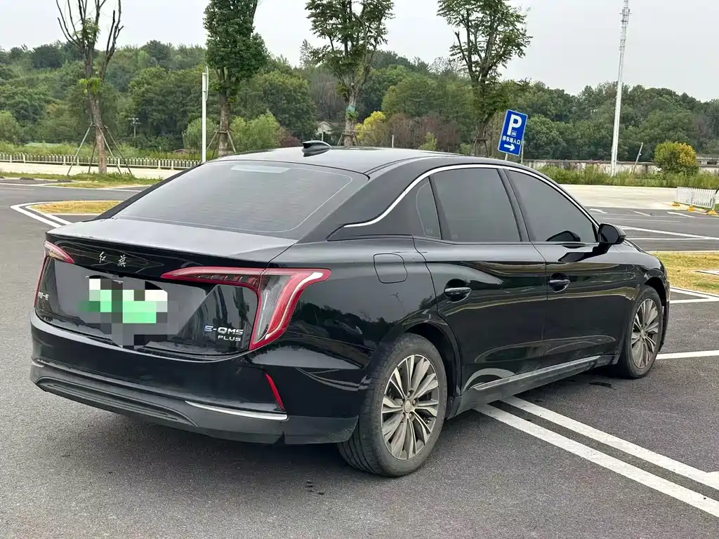 Hongqi Hongqi E-QM5 — миниатюра 7