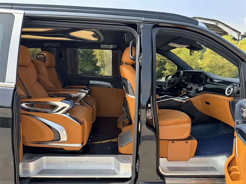 Mercedes-Benz Vito — миниатюра 13