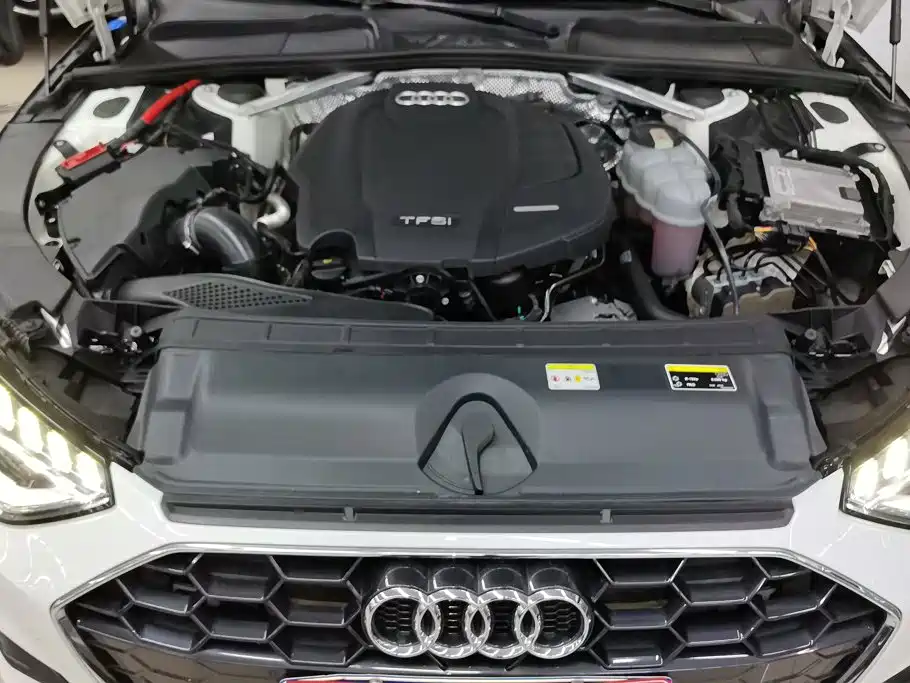 Audi A4L — миниатюра 10