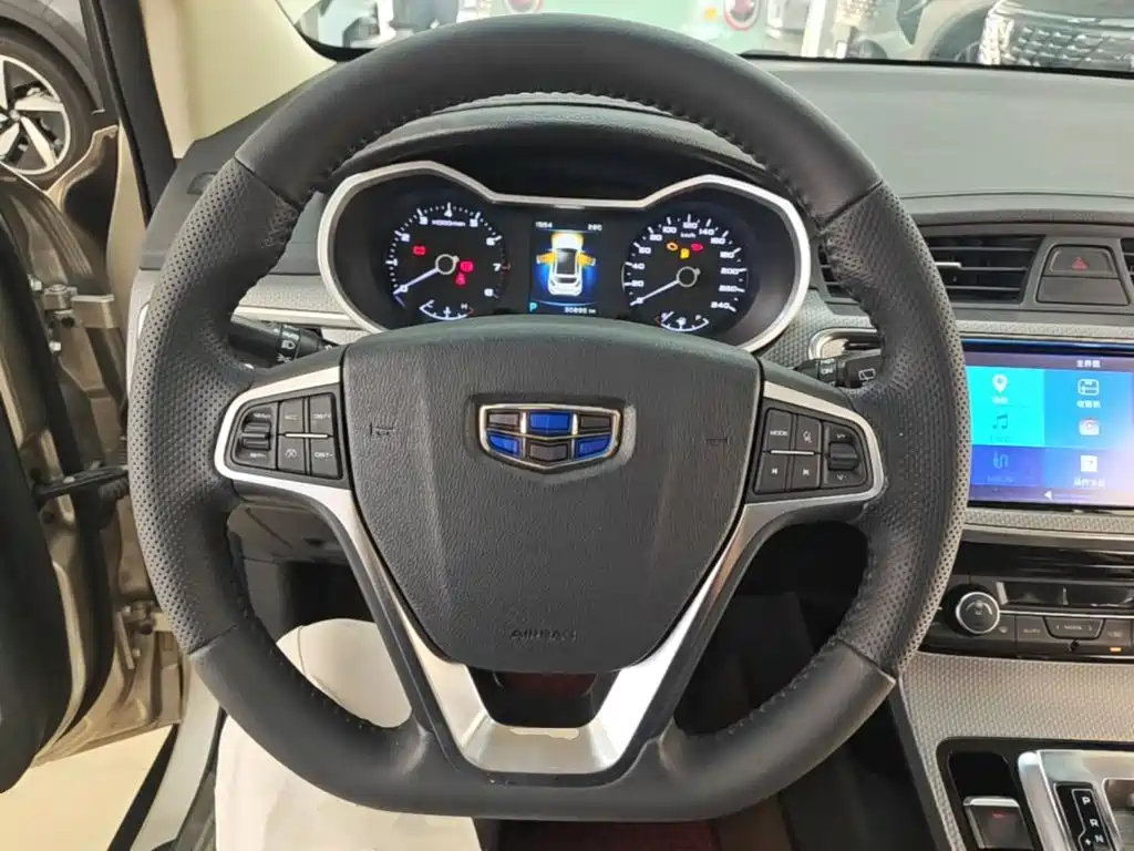 Geely Emgrand GS — миниатюра 11