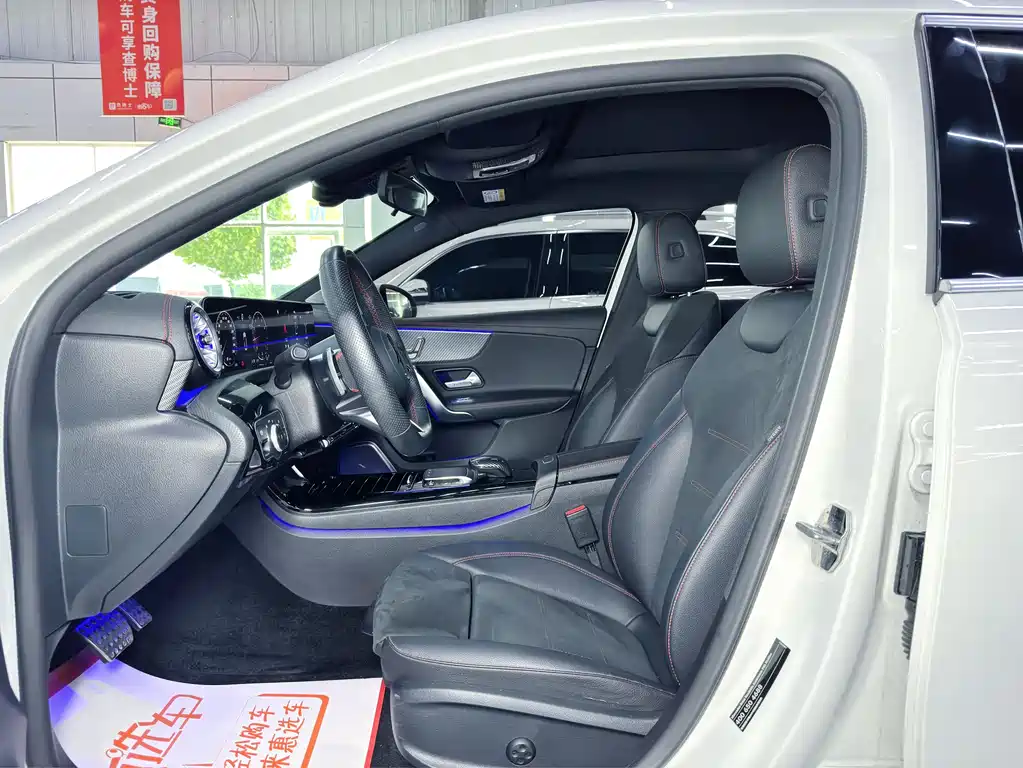 MERCEDES-BENZ  A CLASS