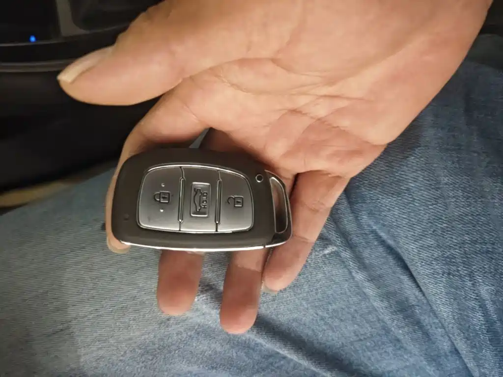 Hyundai Elantra Langdong — миниатюра 9