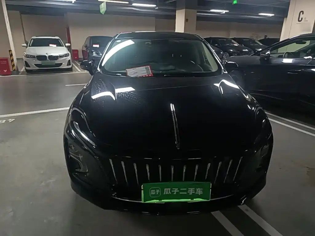 Hongqi Hongqi E-QM5 — миниатюра 3