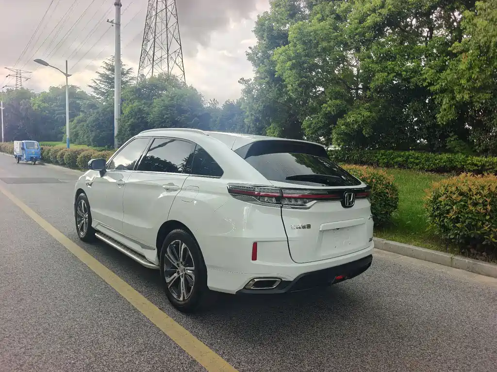 Honda UR-V — миниатюра 5