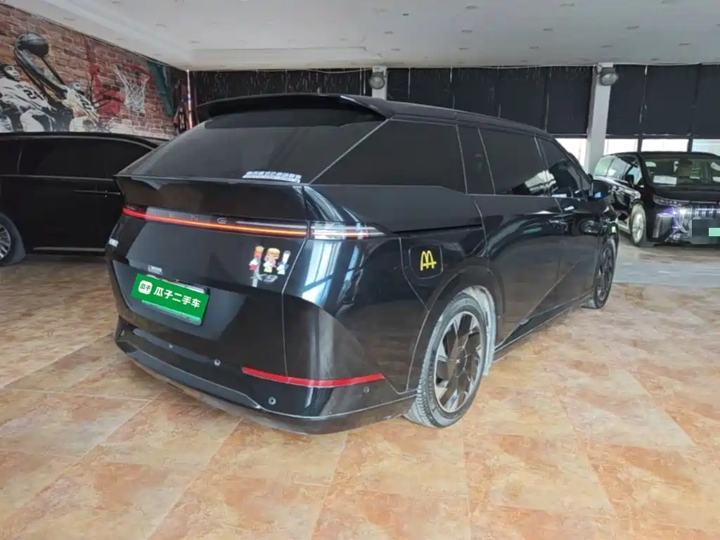 XPeng X9 — миниатюра 7