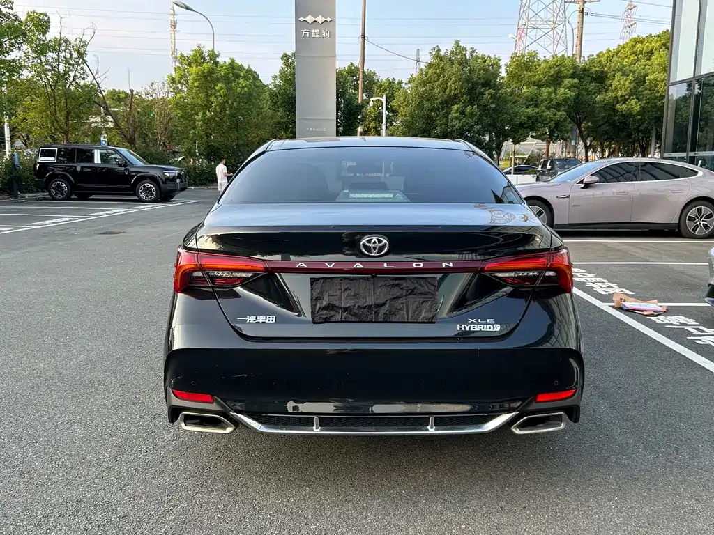 Toyota Avalon — миниатюра 13