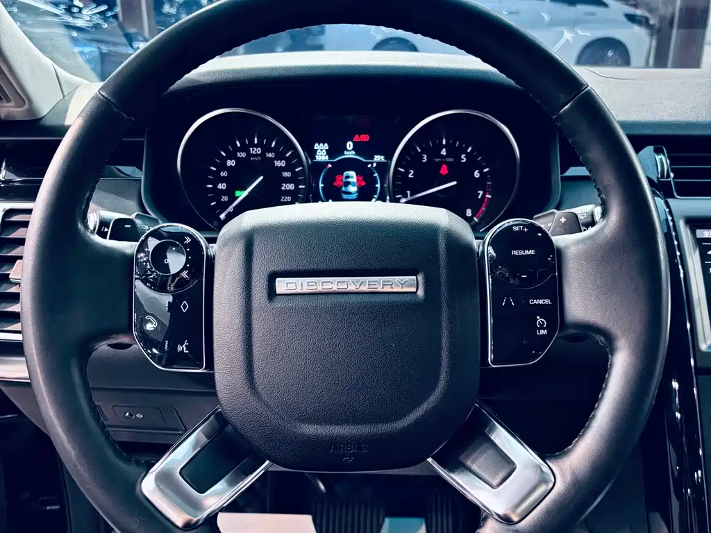 Land Rover Discovery 2019 3.0 SC V6 SE