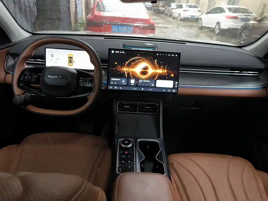Chery Tiggo 8 — миниатюра 12