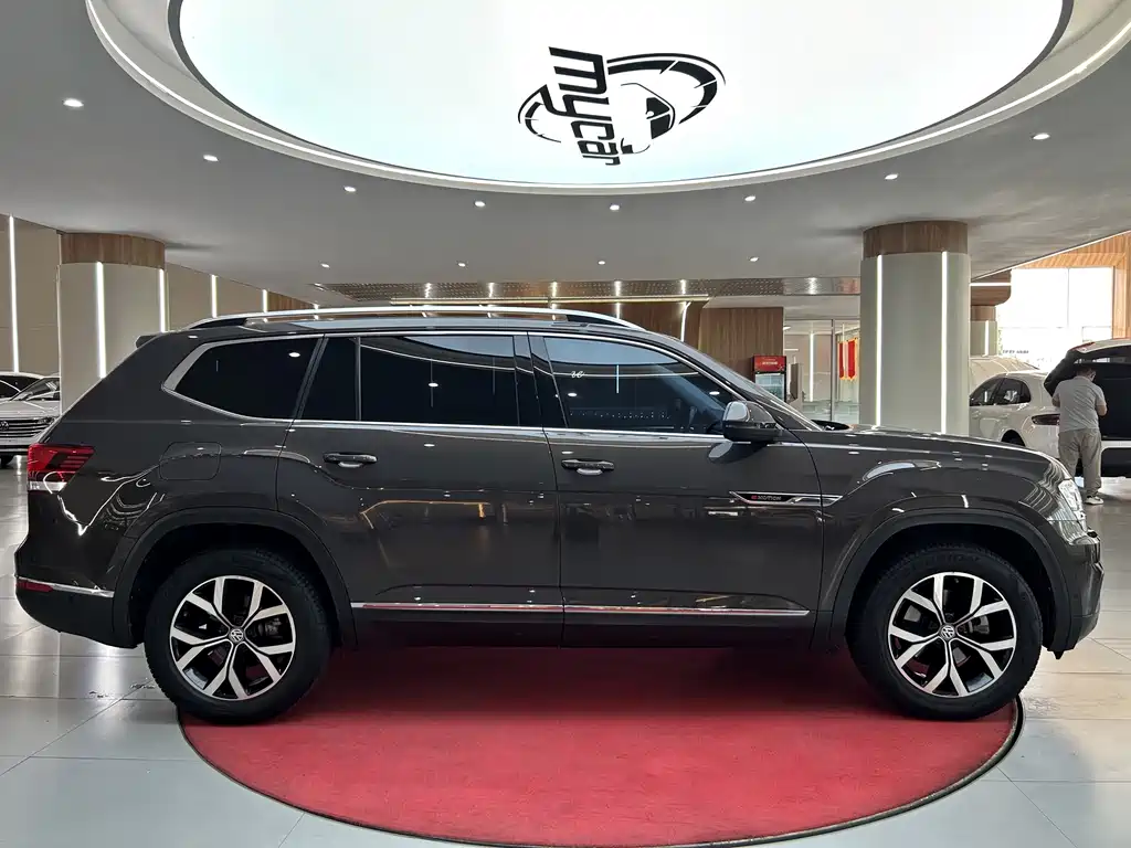 Volkswagen Teramont — миниатюра 4
