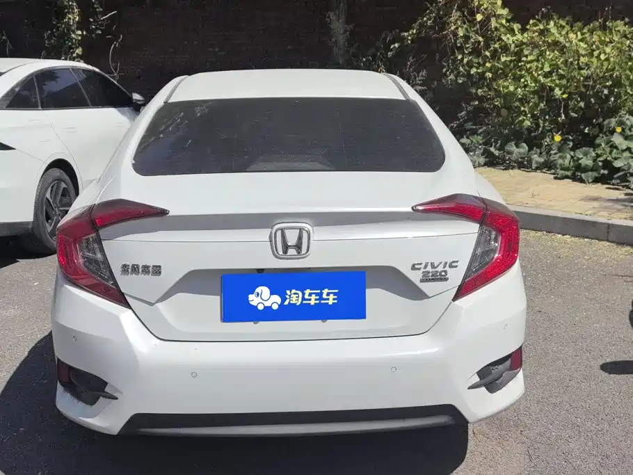 Honda Civic — миниатюра 4