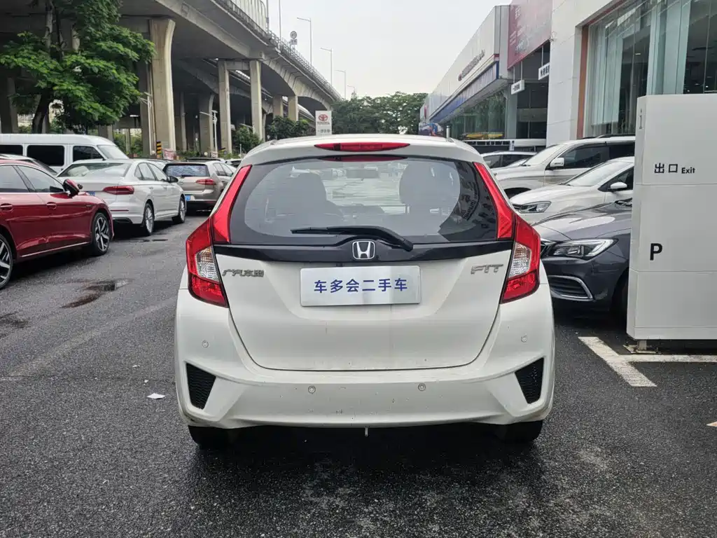 Honda Fit — миниатюра 14