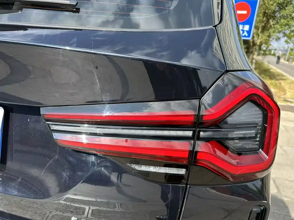 BMW X3 — миниатюра 40