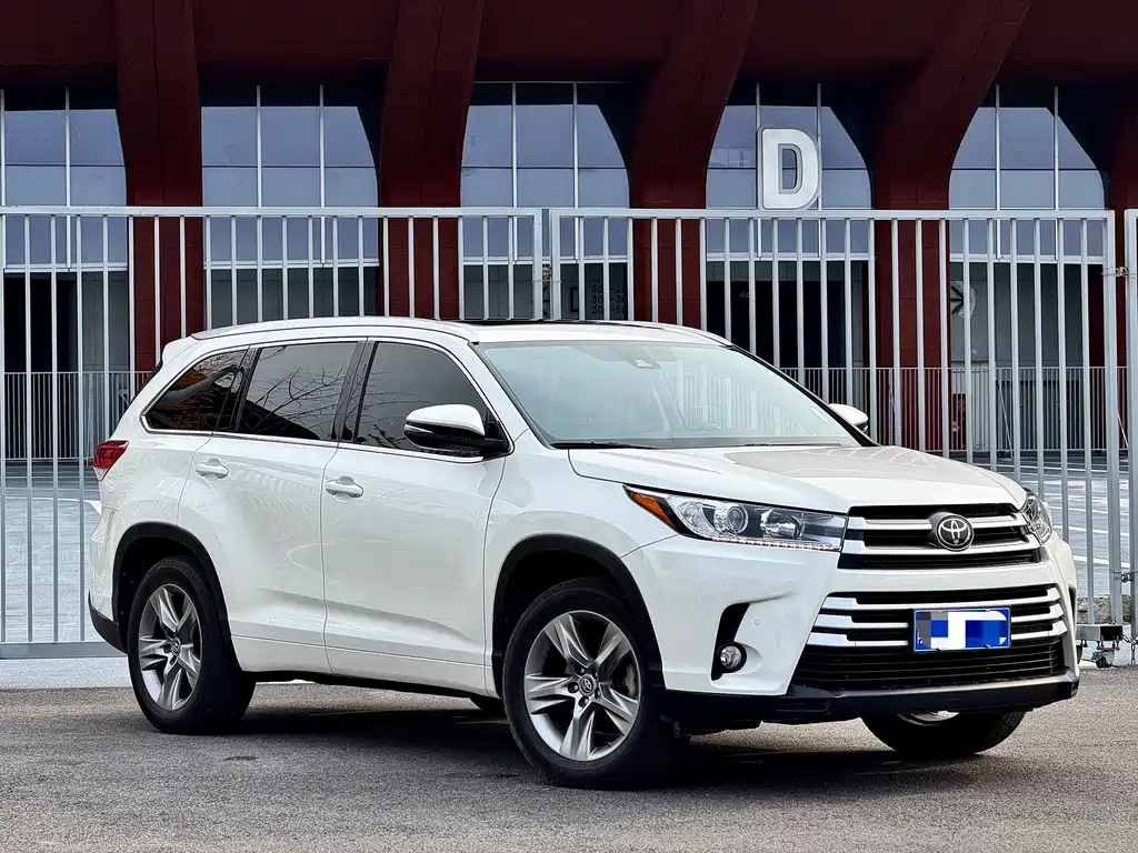 Toyota Highlander — миниатюра 3