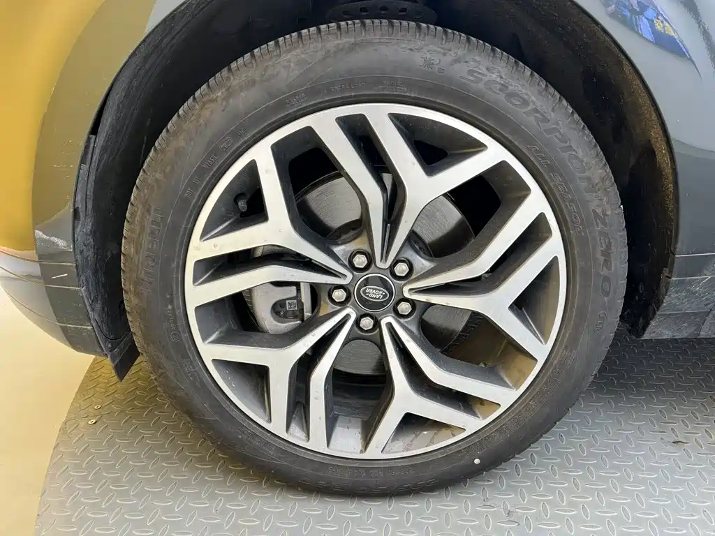 Land Rover Evoque — миниатюра 10