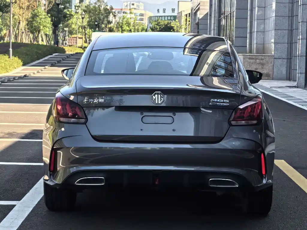 MG 5