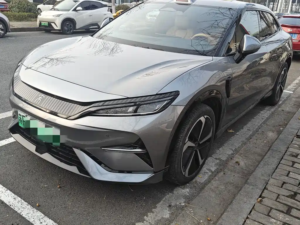 BYD SONG L EV