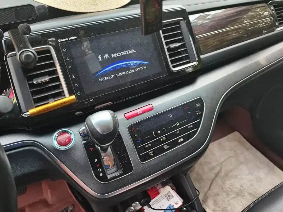 Honda Elysion — миниатюра 13