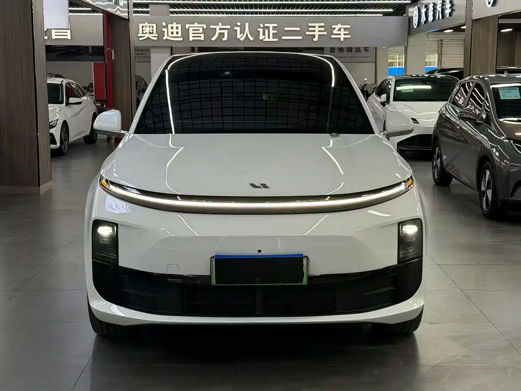 Li Auto IDEAL L6