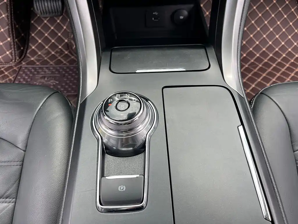 Ford Mondeo — миниатюра 13