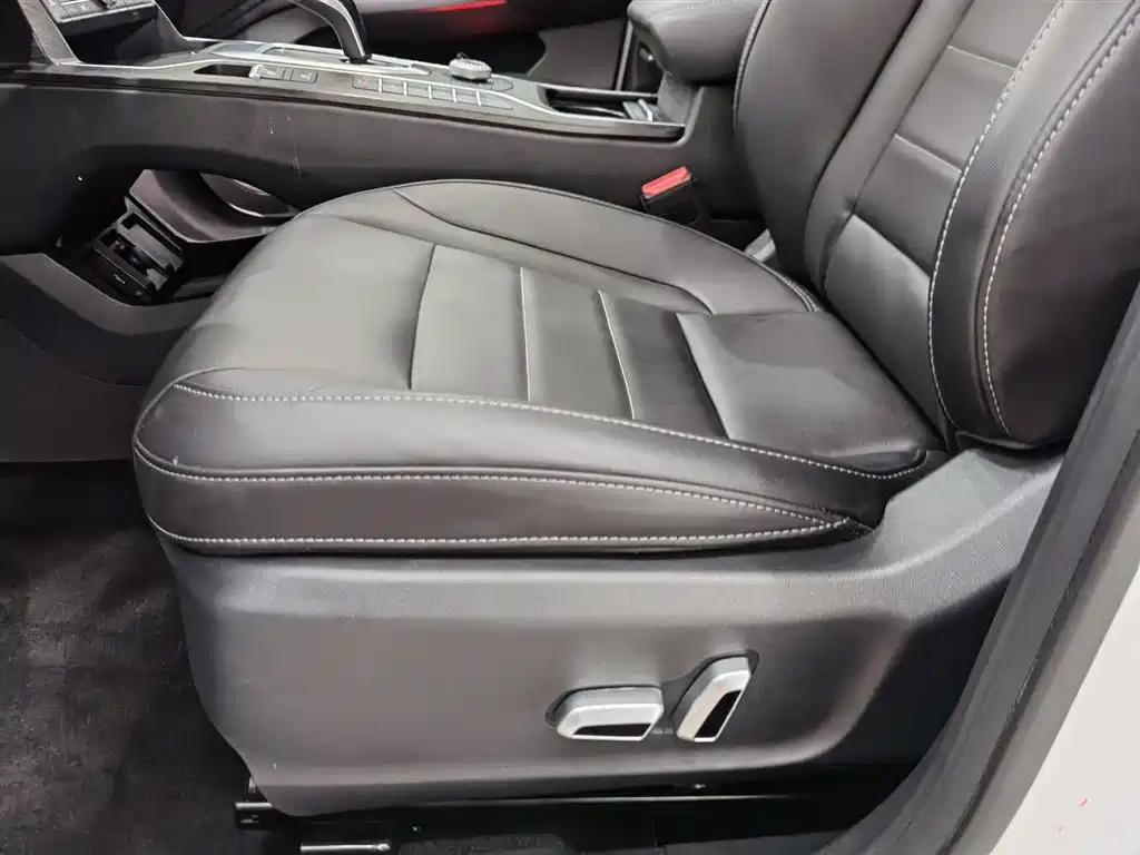 WEI PAI WEI BRAND VV5