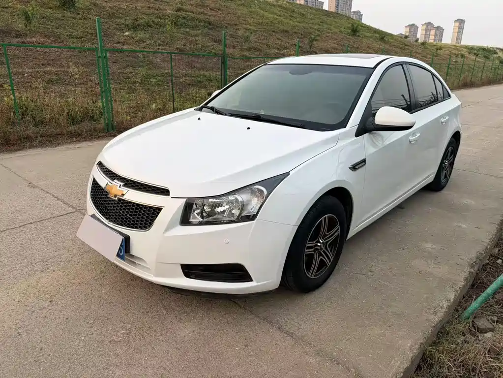 Купить Chevrolet Cruze