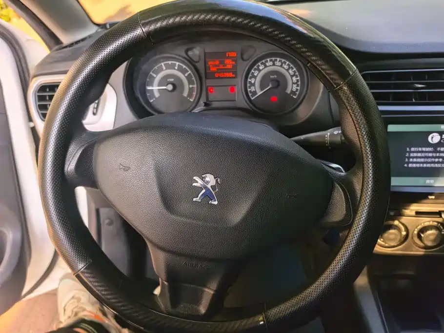 Peugeot 301 — миниатюра 15