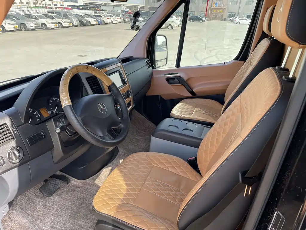 Mercedes-Benz Sprinter — миниатюра 32