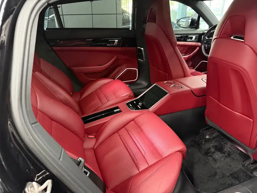 Porsche Panamera — миниатюра 12