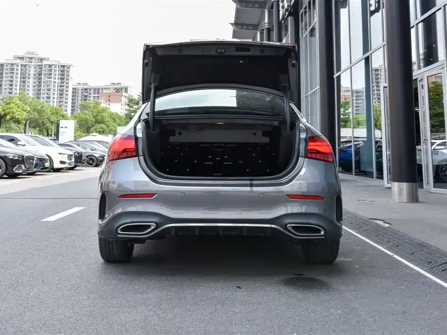 Mercedes-Benz A-Class — миниатюра 18