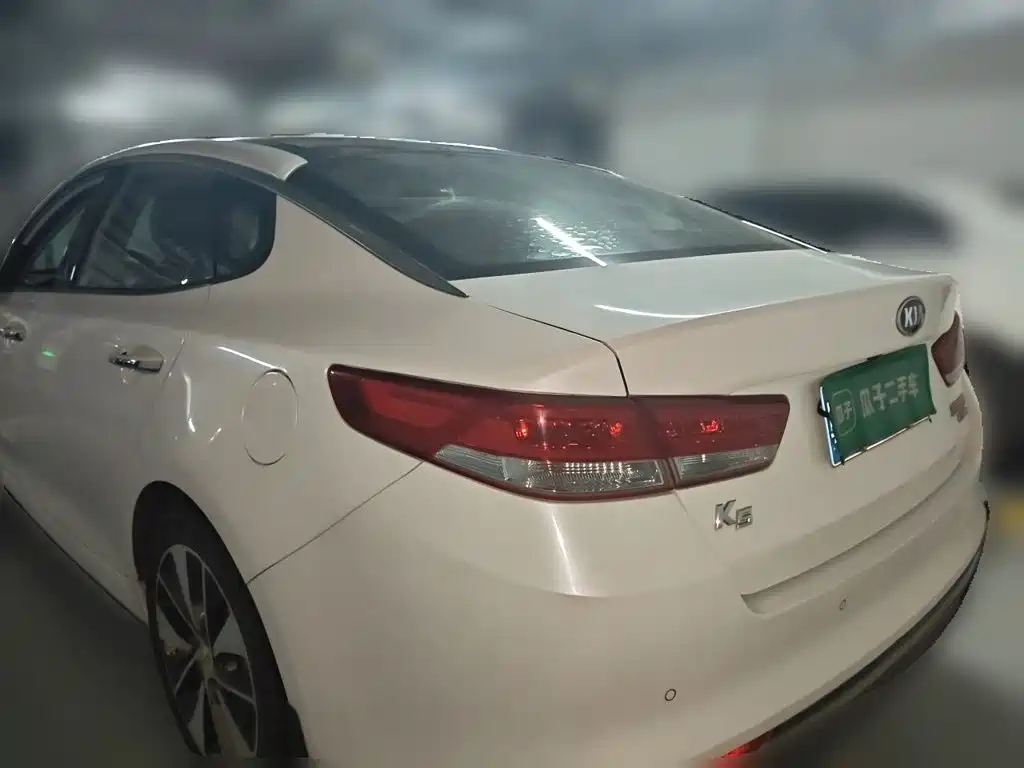 Kia K5 — миниатюра 4