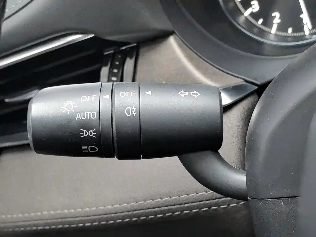 Mazda Atenza — миниатюра 21