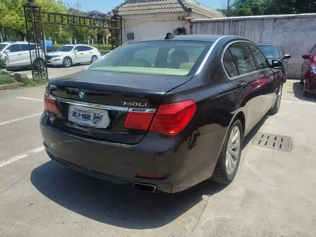 BMW 7 Series 7 2009 740Li Luxury