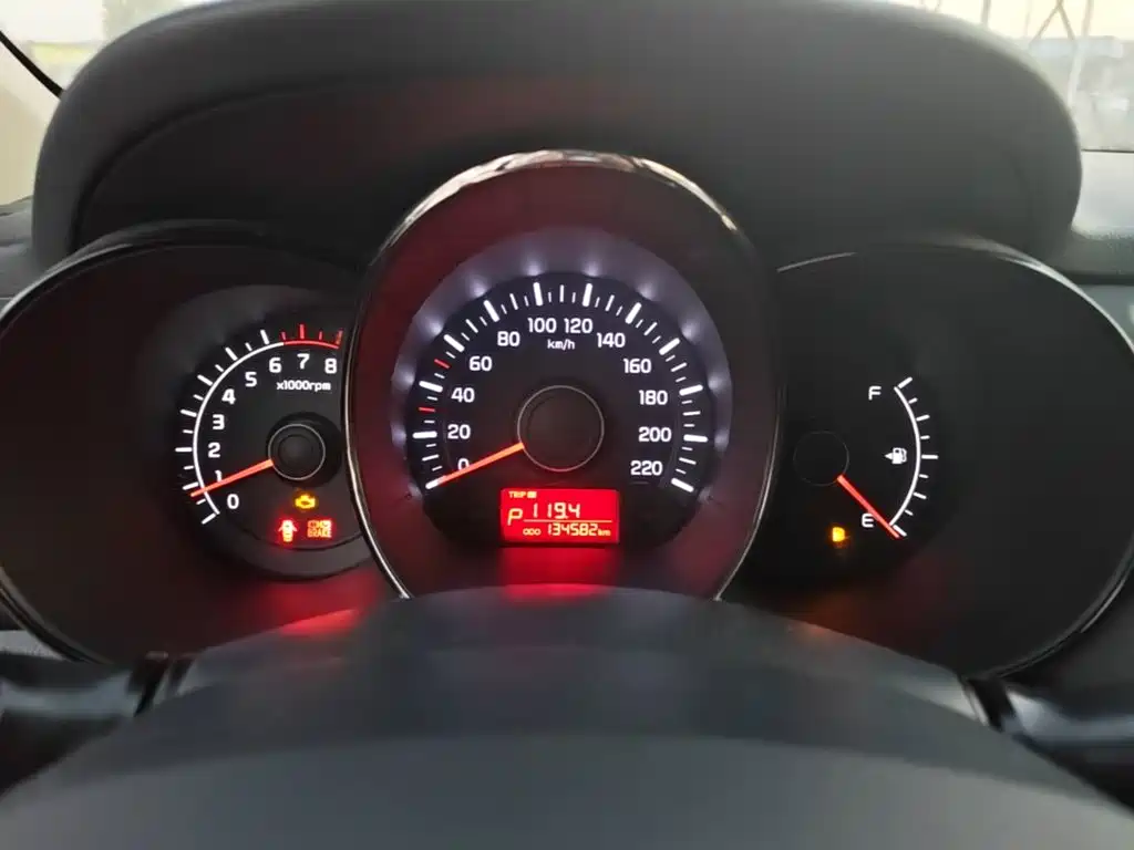 Kia K2 — миниатюра 12