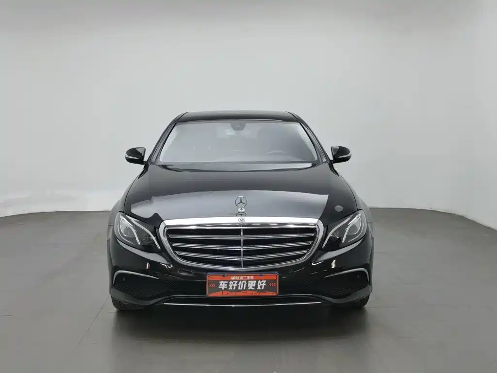 Mercedes-Benz E-Class — миниатюра 3