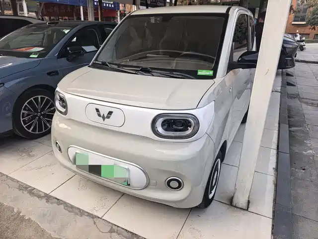 WULING HONGGUANG MINIEV 2024