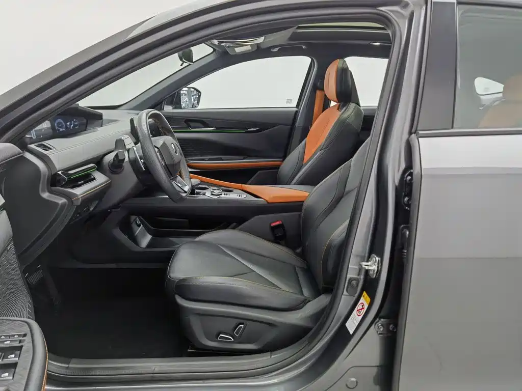 Changan UNI-V — миниатюра 10
