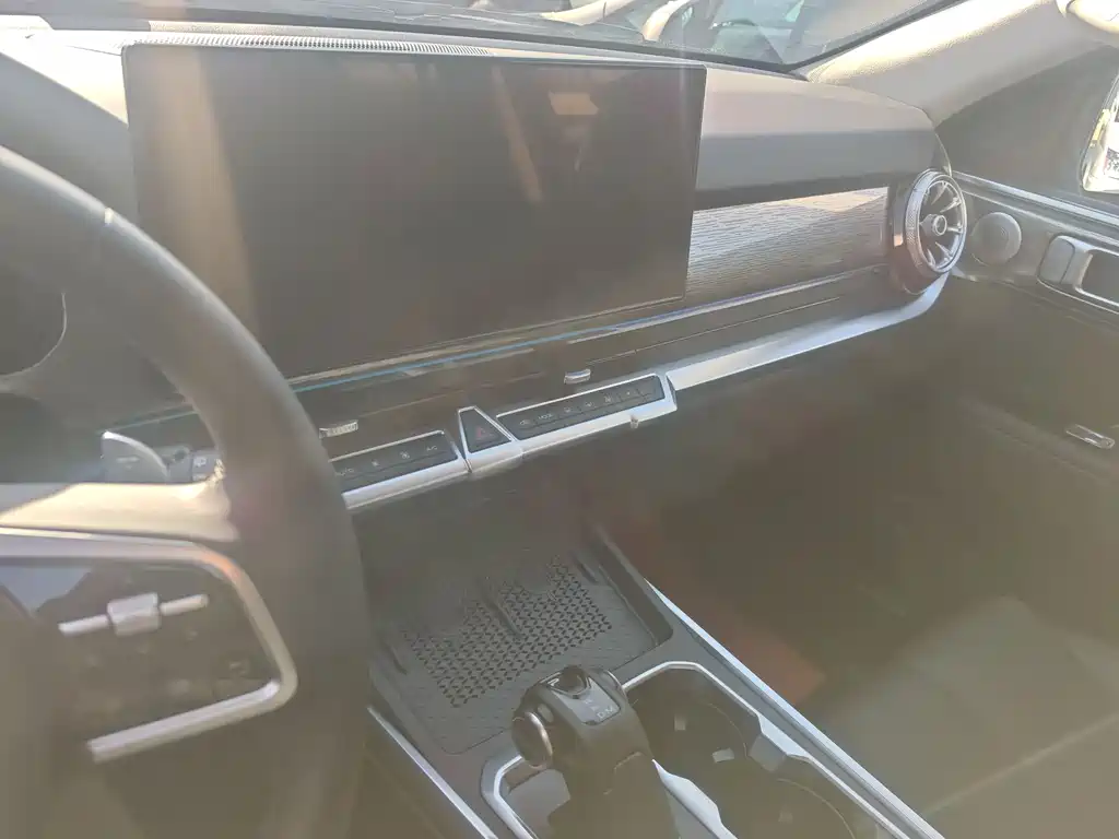 TANK TANK 400 NEW ENERGY