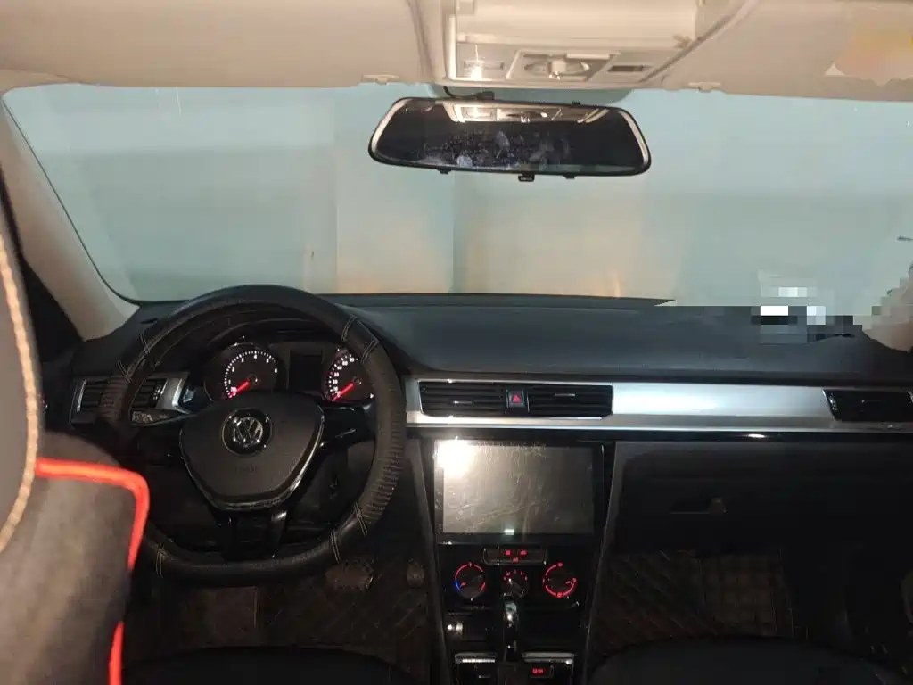 Volkswagen Bora — миниатюра 5