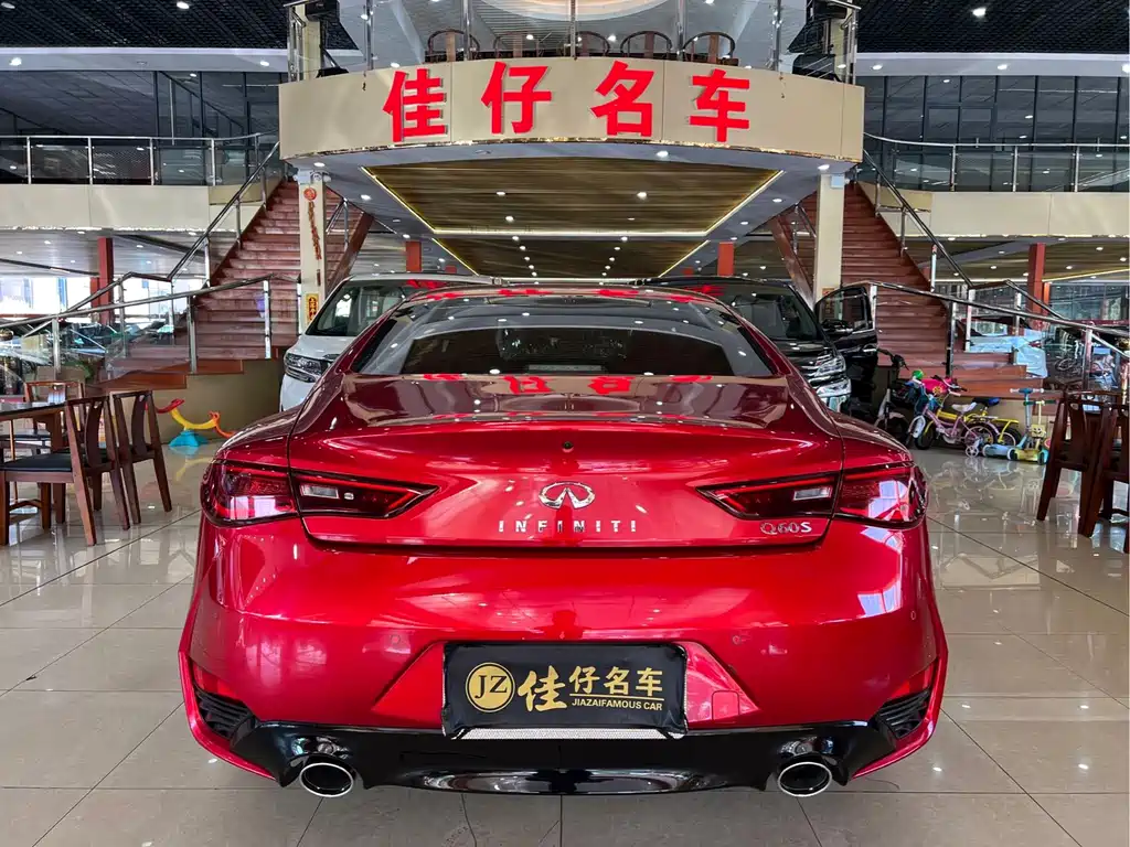 Infiniti Q60 — миниатюра 5